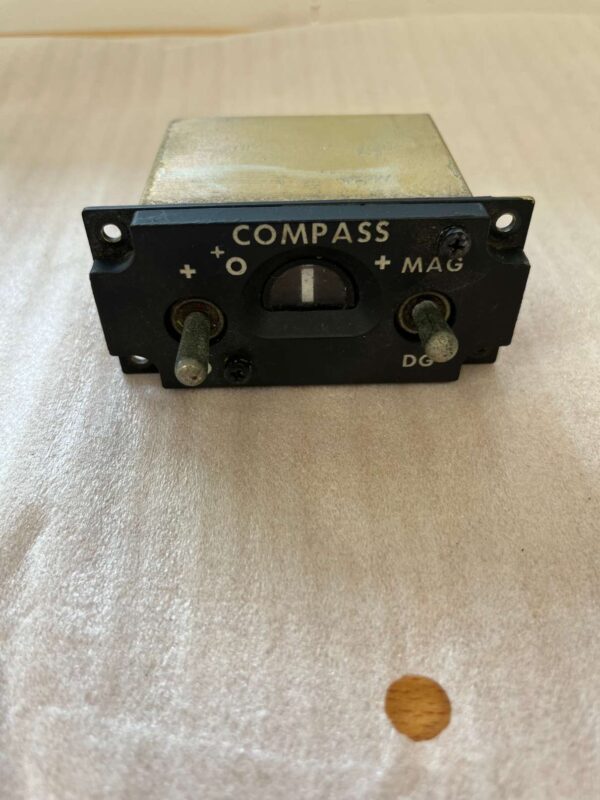 109-0900-38-101 COMPASS SWITCH